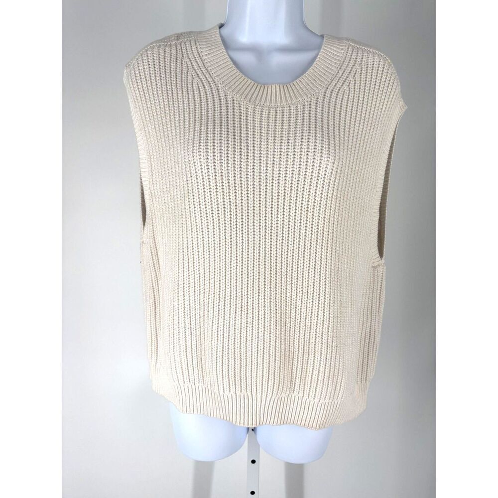 Abercrombie & Fitch Cream Ribbed Knit Crewneck Sweater Vest